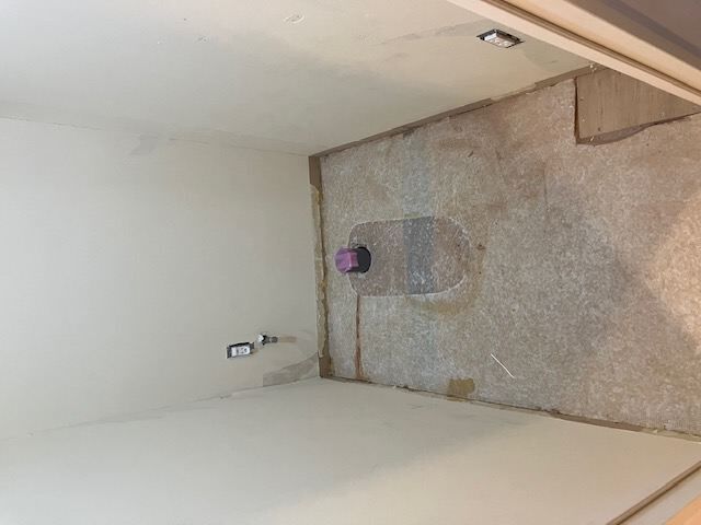 トイレ中_R